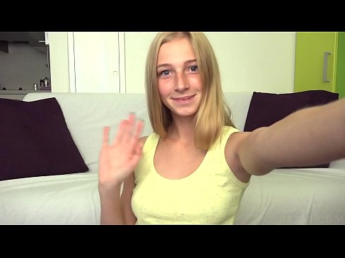 ❤️ Cando estou aburrido masturbo con preguiza o meu coño rosa Vídeo porno en nós ❌️